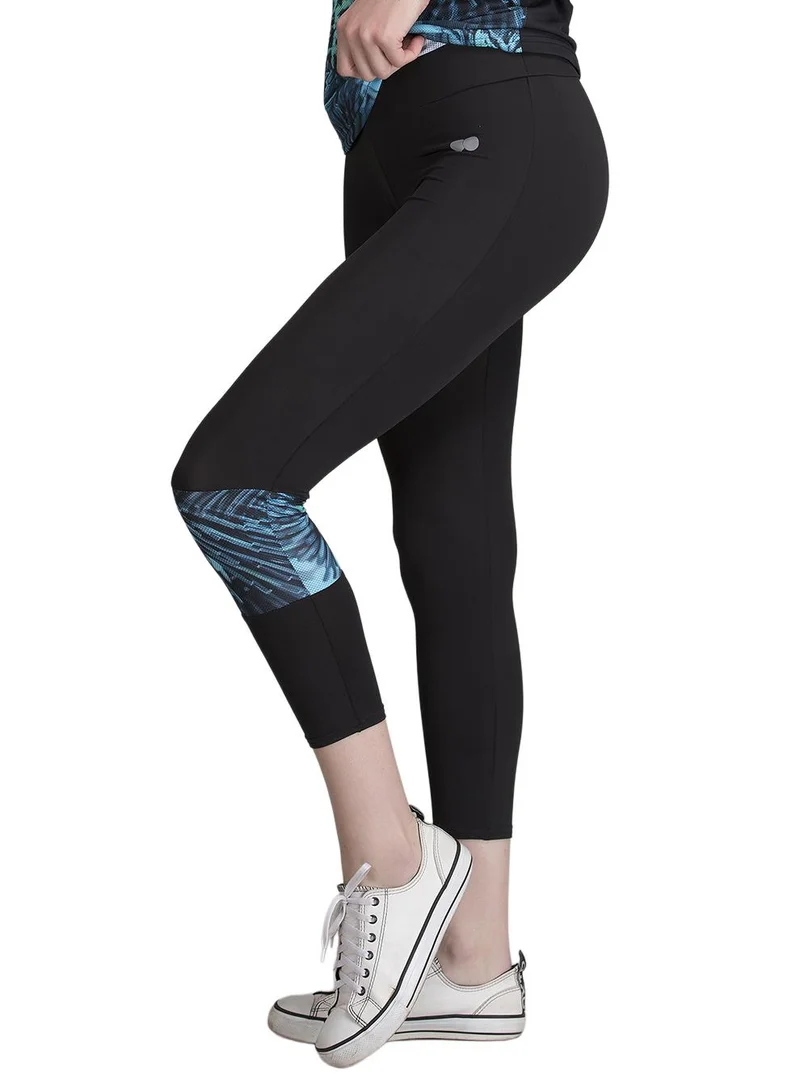 Clovia Green Snug-Fit High-Rise Active Capri Tights in Black with Printed Panel for Women | Best Price UAE